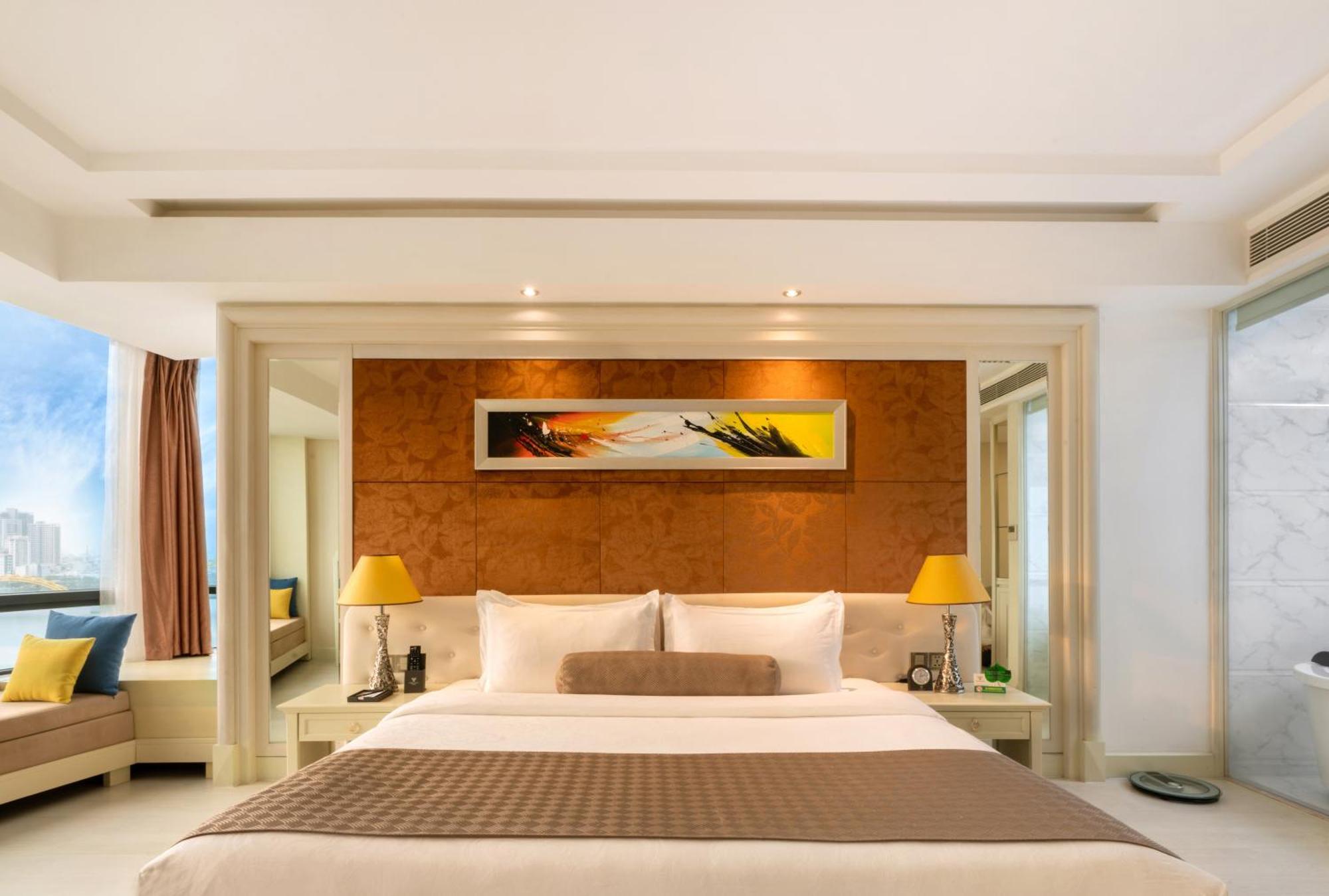 Brilliant - Afternoon Tea Inclusive Khách sạn 4*